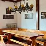 La Casa Di Lina Apartman